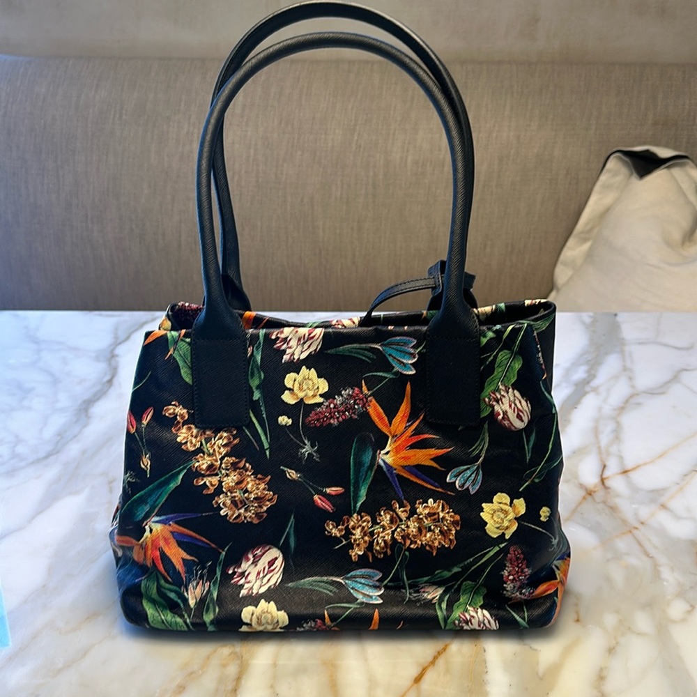Floral Print Black Tote Bag with Double Handles